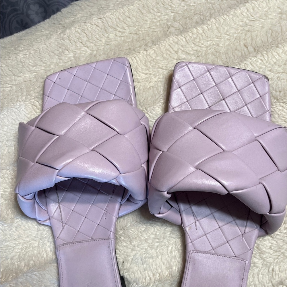 Bottega Veneta Lilac Braided Slide Sandals - Picture 8 of 12